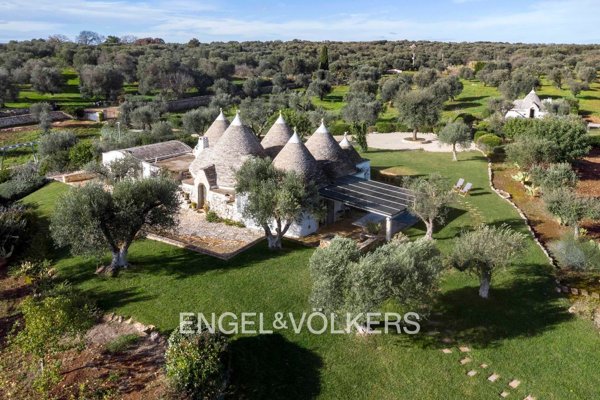 pentavano in vendita ad Ostuni