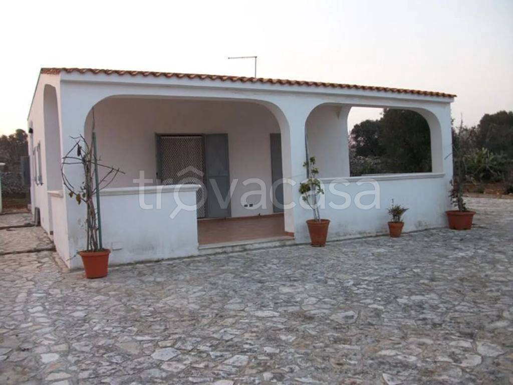 casa indipendente in vendita ad Ostuni