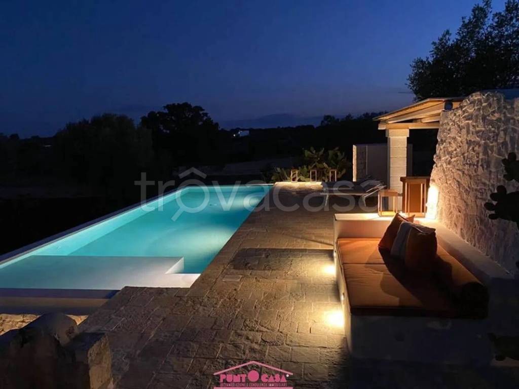 casa indipendente in vendita ad Ostuni