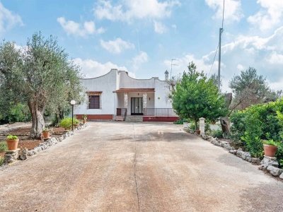 casa indipendente in vendita ad Ostuni