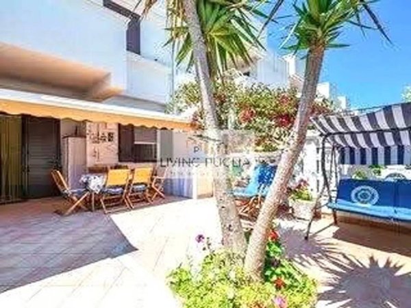 casa indipendente in vendita ad Ostuni in zona Villanova