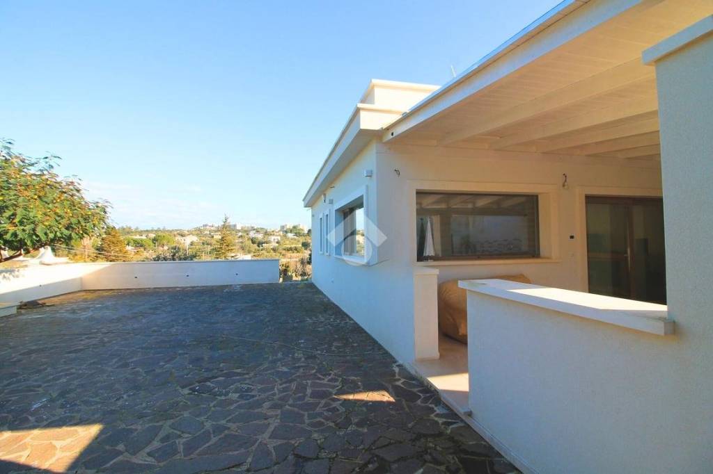casa indipendente in vendita ad Ostuni