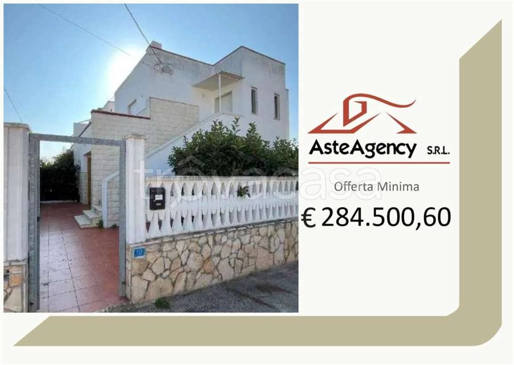 casa indipendente in vendita ad Ostuni in zona Pilone