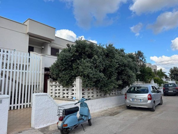 casa indipendente in vendita ad Ostuni in zona Villanova