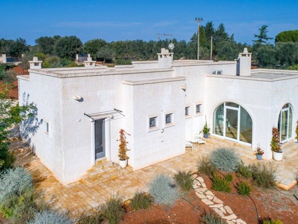 casa indipendente in vendita ad Ostuni