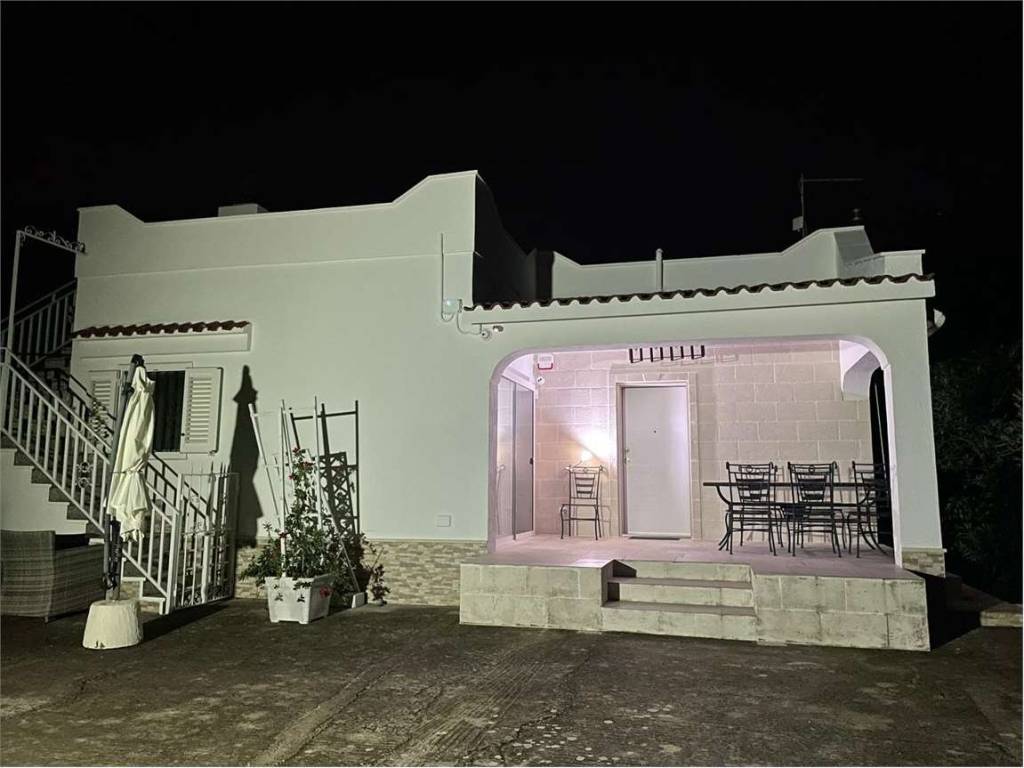 casa indipendente in vendita ad Ostuni