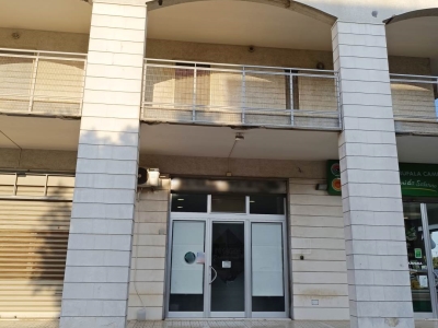 negozio in vendita ad Ostuni