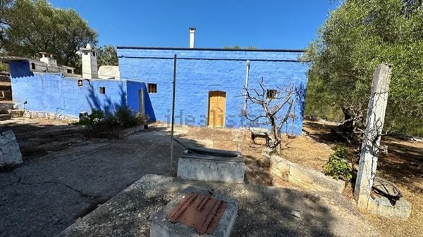 quadrivano in vendita ad Ostuni