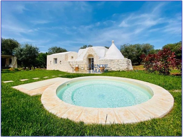 casa indipendente in vendita ad Ostuni
