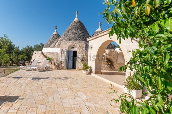 casa indipendente in vendita ad Ostuni