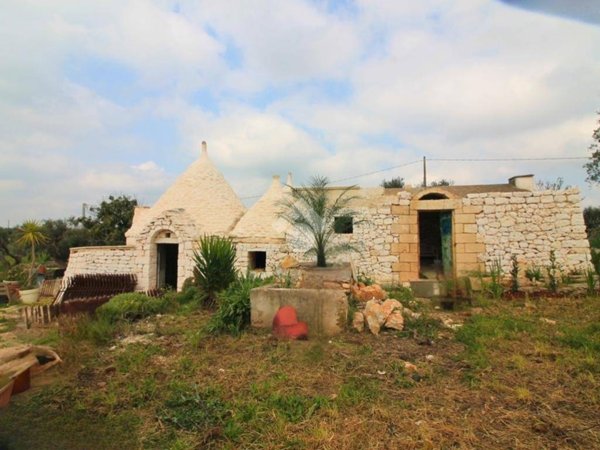 quadrivano in vendita ad Ostuni
