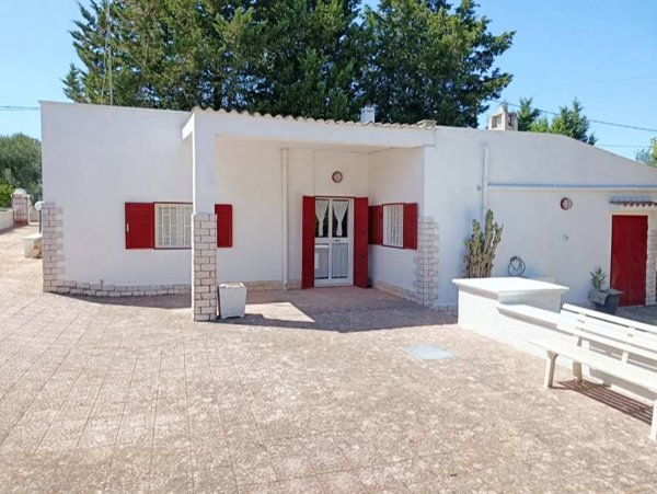 casa indipendente in vendita ad Ostuni