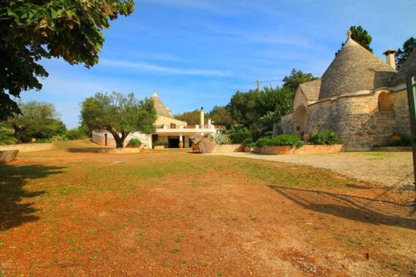 quadrivano in vendita ad Ostuni