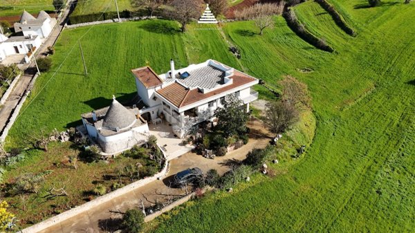 casa indipendente in vendita ad Ostuni