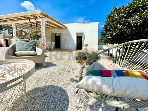 casa indipendente in vendita ad Ostuni