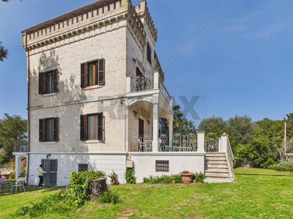casa indipendente in vendita ad Ostuni