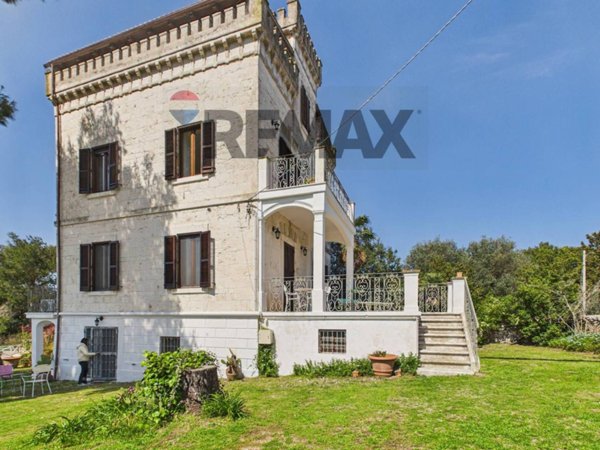 casa indipendente in vendita ad Ostuni