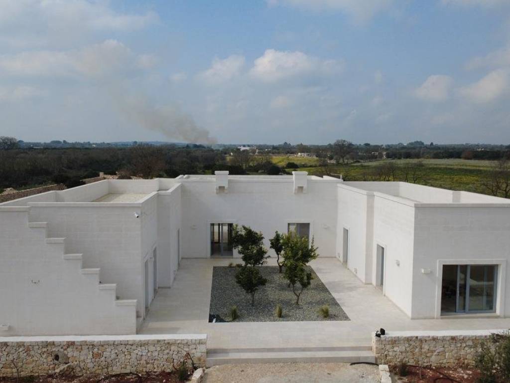 casa indipendente in vendita ad Ostuni
