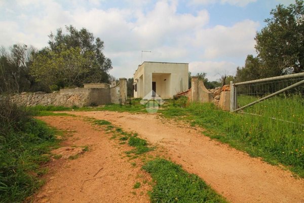 casa indipendente in vendita ad Ostuni