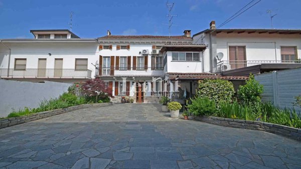 casa indipendente in vendita ad Ostuni in zona Villanova