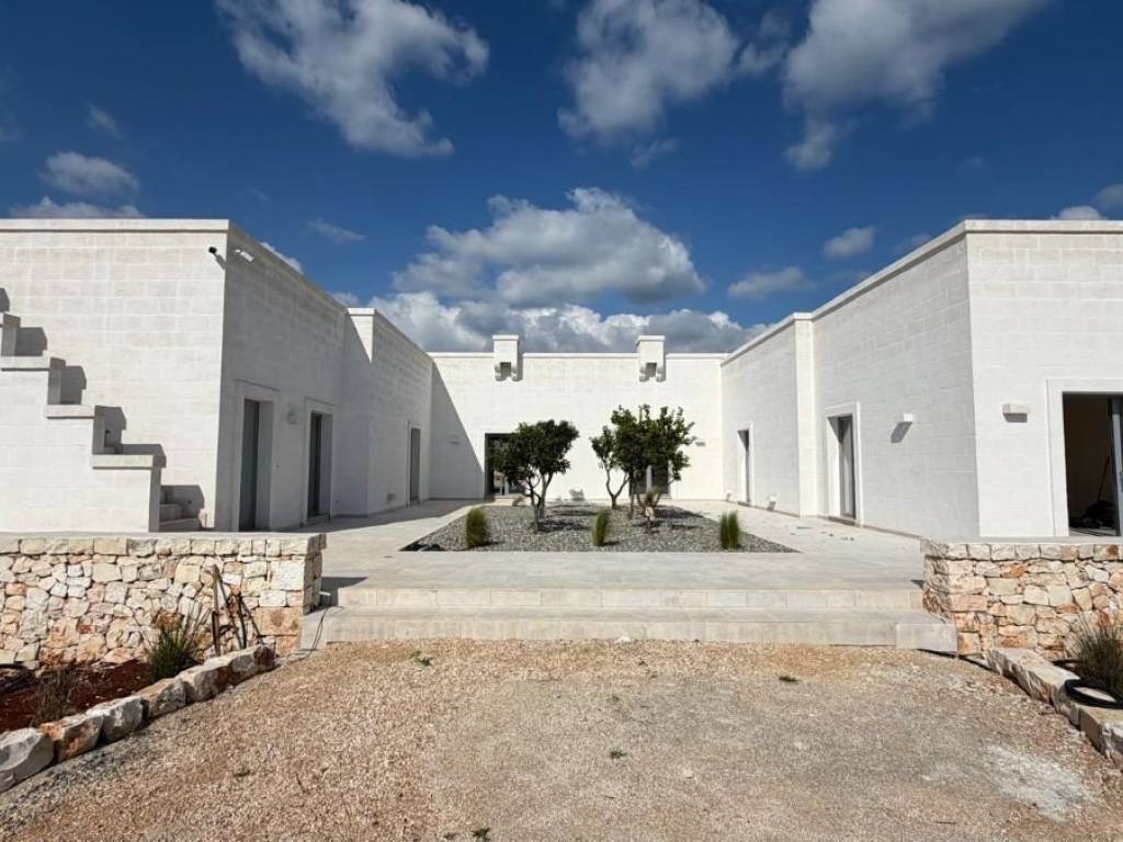 casa indipendente in vendita ad Ostuni