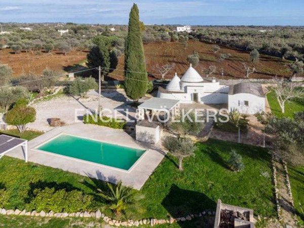 negozio in vendita ad Ostuni