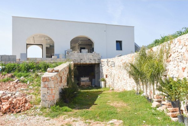 casa indipendente in vendita ad Ostuni