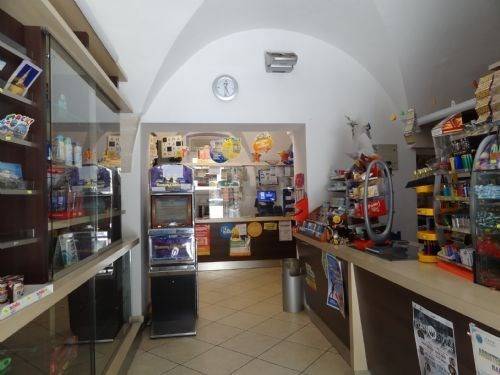 negozio in vendita ad Ostuni