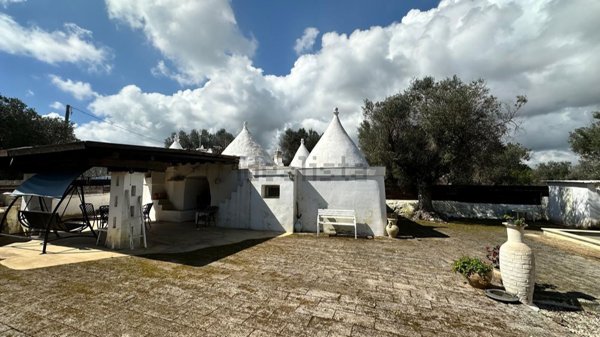 quadrivano in vendita ad Ostuni