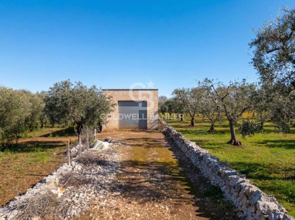 casa indipendente in vendita ad Ostuni in zona Villanova