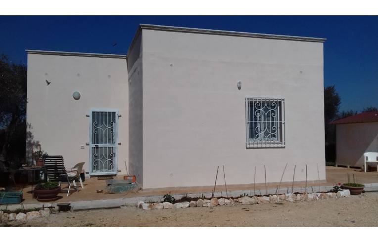 casa indipendente in vendita ad Ostuni