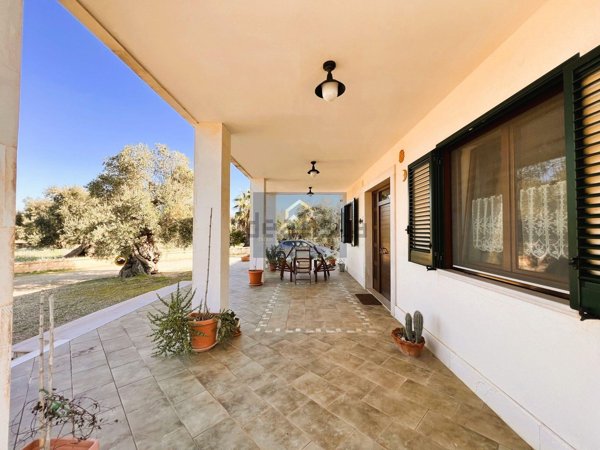 casa indipendente in vendita ad Ostuni