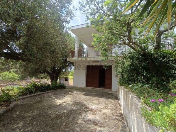 casa indipendente in vendita ad Ostuni