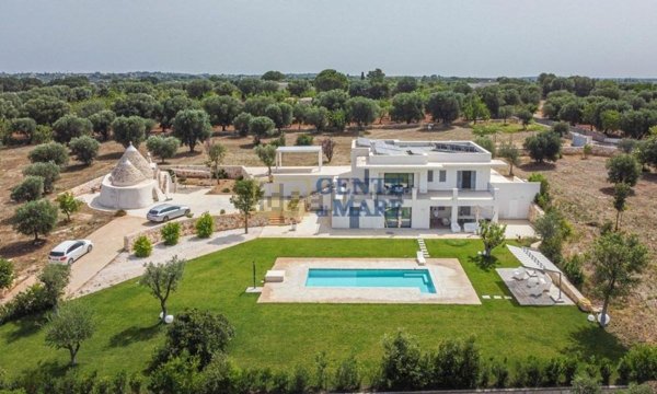 casa indipendente in vendita ad Ostuni