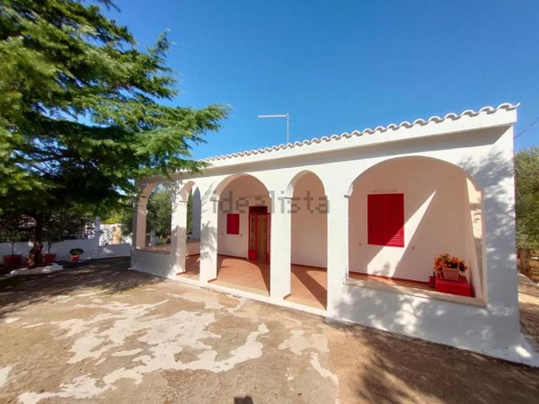 casa indipendente in vendita ad Ostuni
