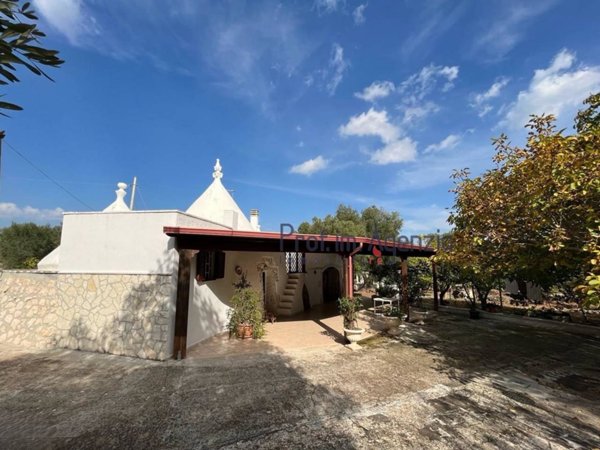 negozio in vendita ad Ostuni