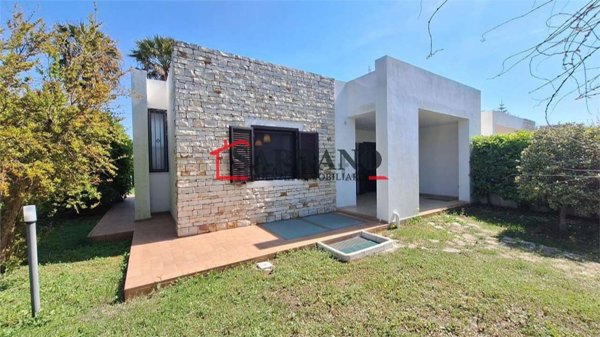 casa indipendente in vendita ad Ostuni