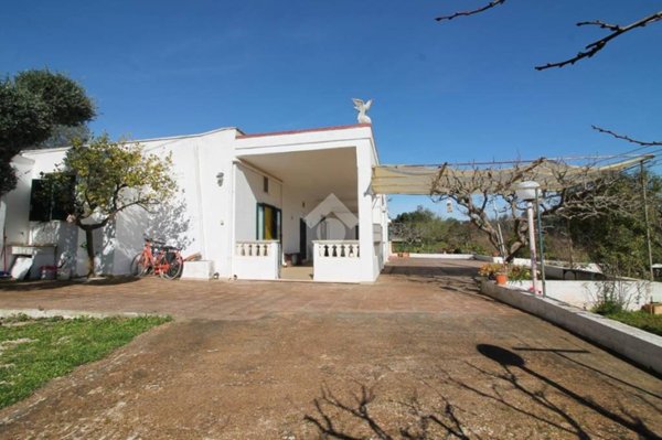casa indipendente in vendita ad Ostuni