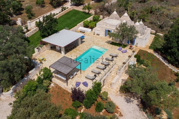 pentavano in vendita ad Ostuni