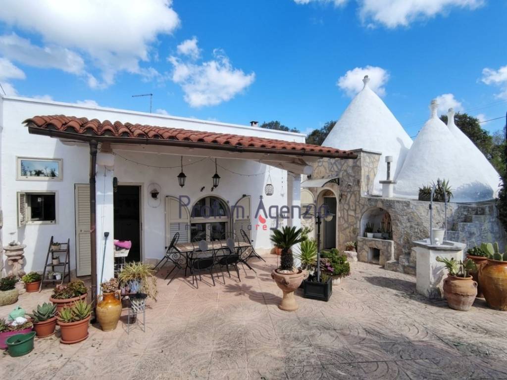 casa indipendente in vendita ad Ostuni