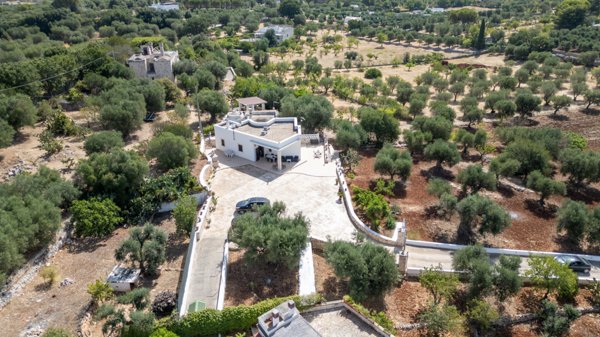 casa indipendente in vendita ad Ostuni