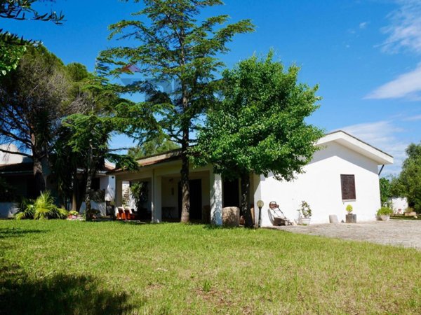 casa indipendente in vendita ad Ostuni