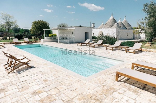 quadrivano in vendita ad Ostuni
