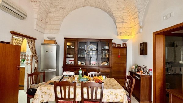 pentavano in vendita ad Ostuni
