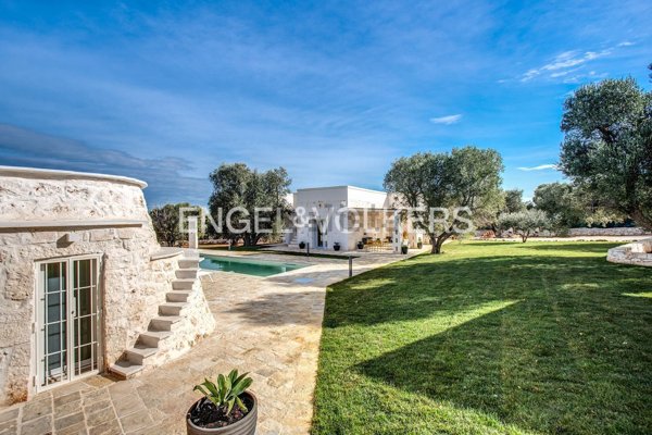 quadrivano in vendita ad Ostuni