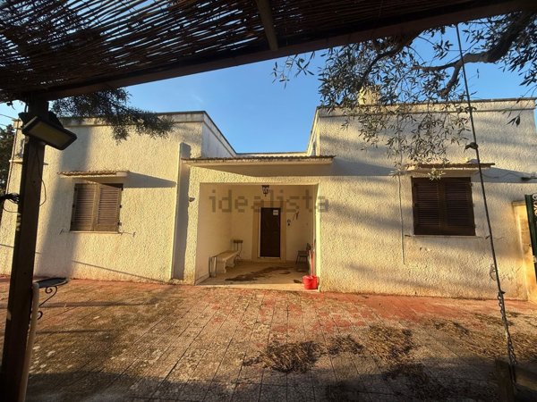 casa indipendente in vendita ad Ostuni