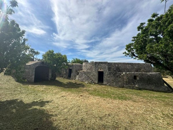 intera palazzina in vendita ad Ostuni