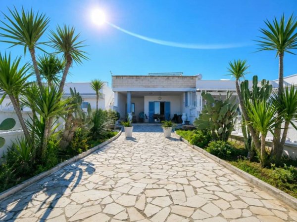casa indipendente in vendita ad Ostuni
