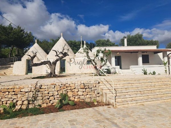 casa indipendente in vendita ad Ostuni
