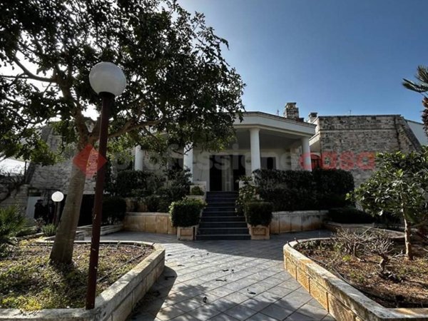 casa indipendente in vendita ad Ostuni